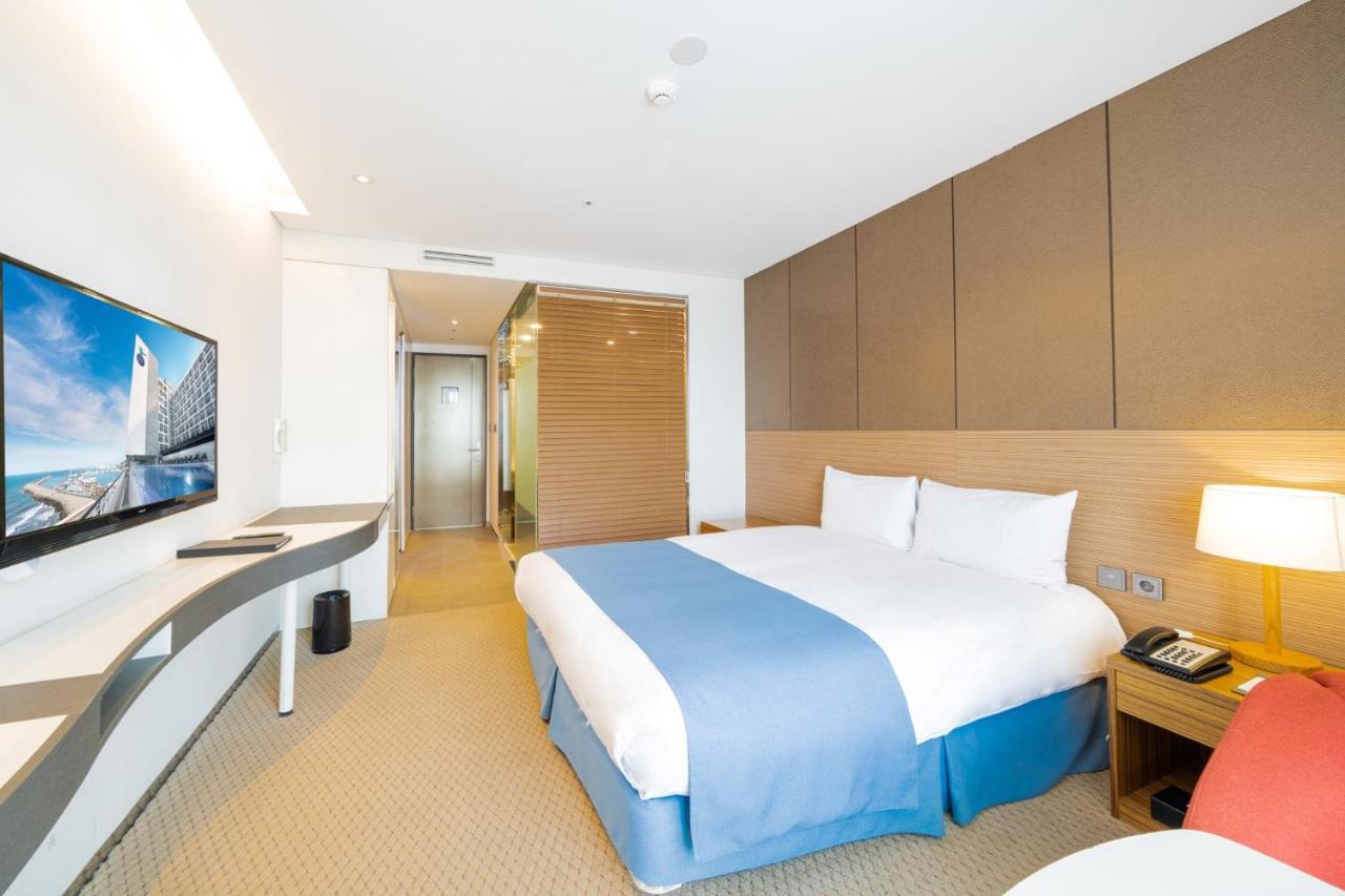 Hotel Whistlelark Jeju Esterno foto