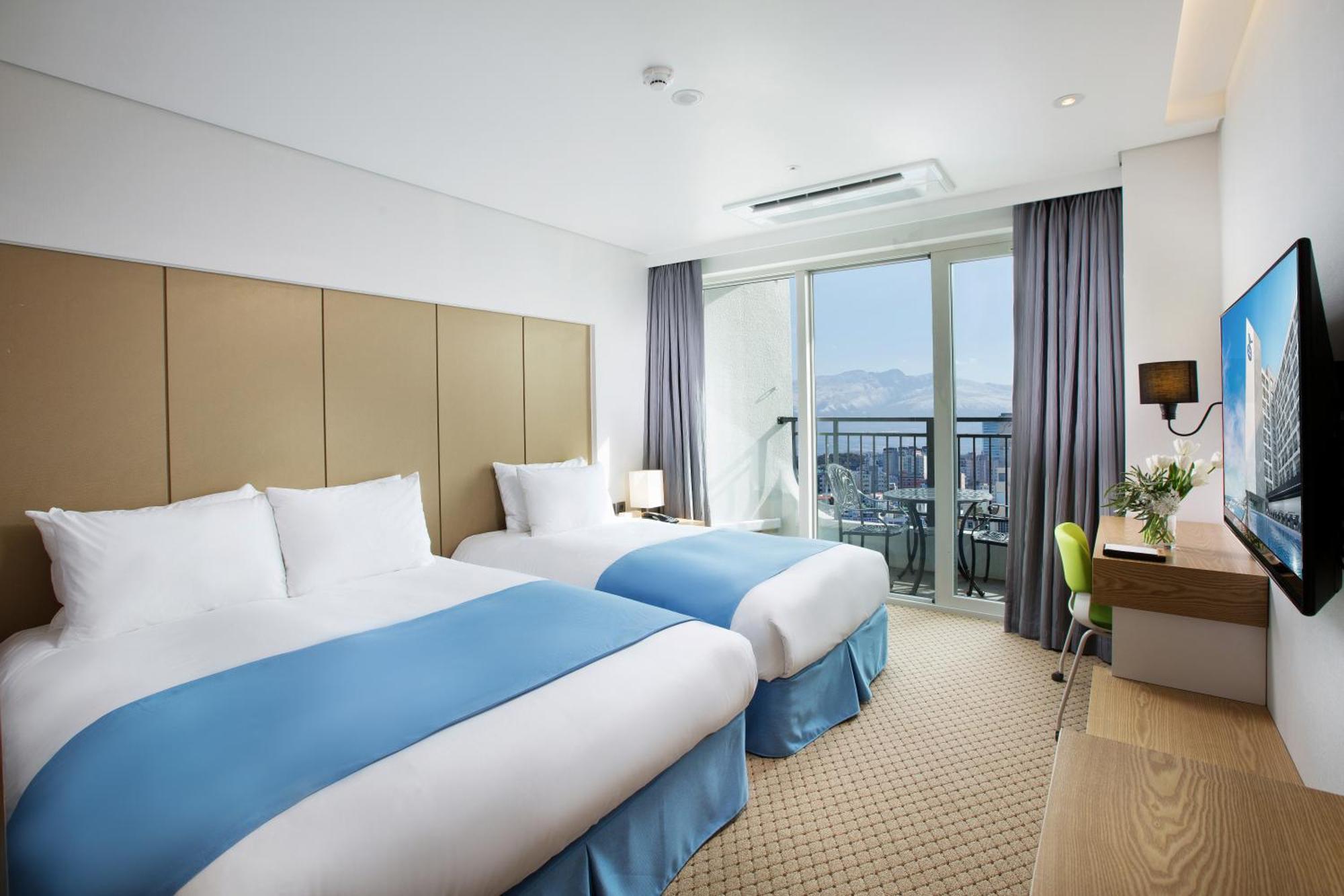 Hotel Whistlelark Jeju Esterno foto